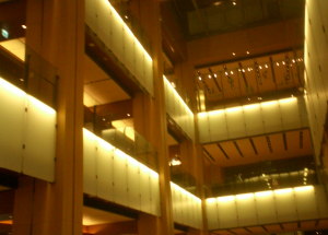 サントリー美術館内部